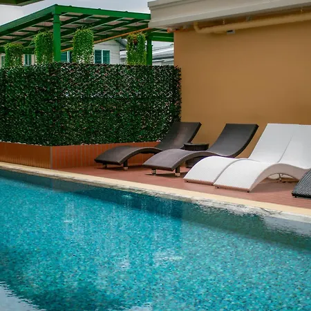 Siri Ratchadamnoen Bangkok Hotel
